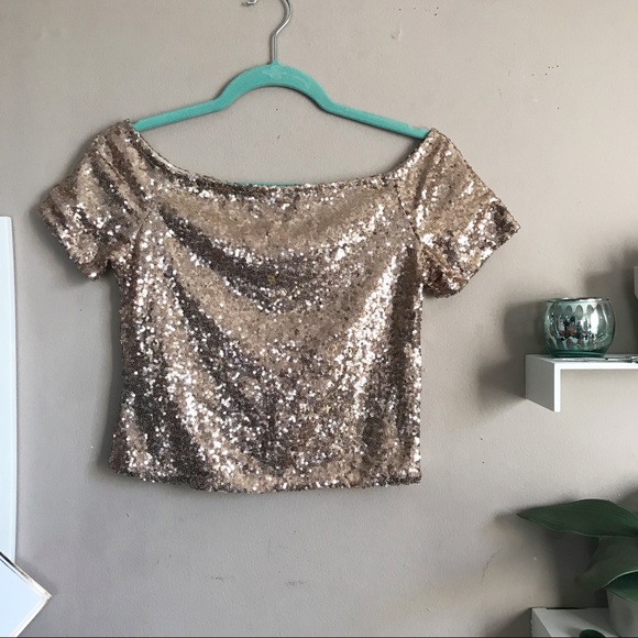 Lulus Tops - Lulu’s Crop Top sequins size medium